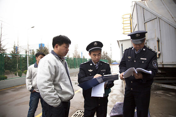 青島市環(huán)保執(zhí)法大會戰(zhàn)查處184 起環(huán)境違法行為罰款413萬