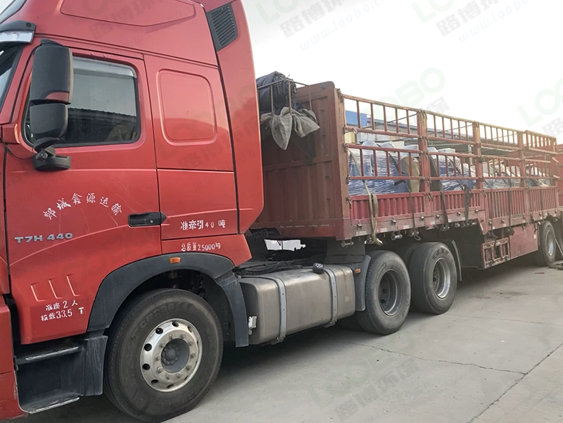 固定式焊煙凈化器發(fā)貨.jpg 固定式焊煙凈化器發(fā)貨.jpg