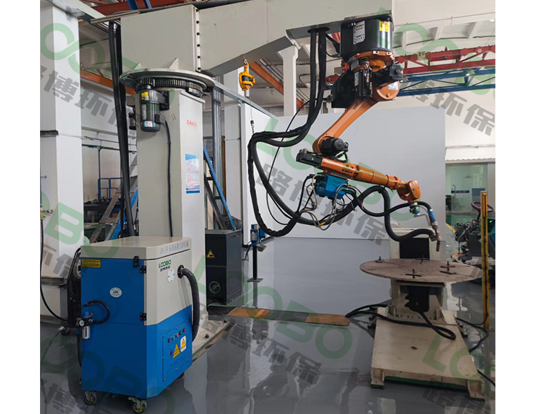 提升焊接車間環(huán)境品質(zhì)，焊接機器人除塵設(shè)備，守護車間清新環(huán)境的衛(wèi)士